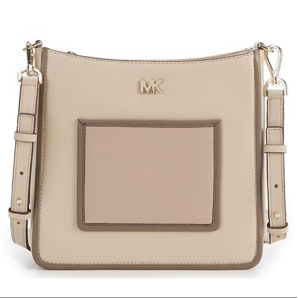 Michael Kors Gloria oatmeal swing pack crossbody new with tags - Picture 2 of 8